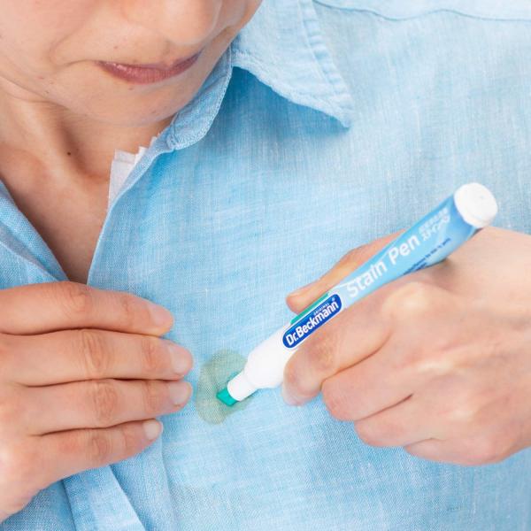 Dr Beckmann Stain Remover Pen, 9ml | Effective Pocket-Size Stain Remover | Quick, Handy and Easy to Use | Pack of 2 GROCERY