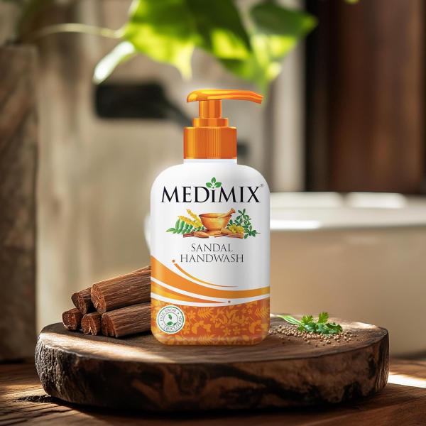 Medimix Sandal Liquid Handwash 500g Bottle (1 + 1 Combo Pack) | Ideal for Germ grocery