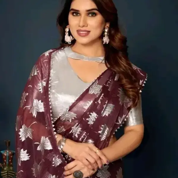  Prined saree