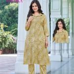 WOMAN KURTA SETS