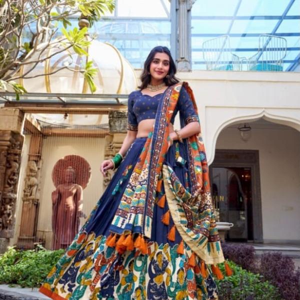 Pure Dolla silk chaniya choli with viving mill foil concept