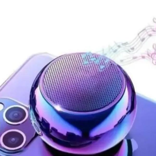 Speaker with Kurtis