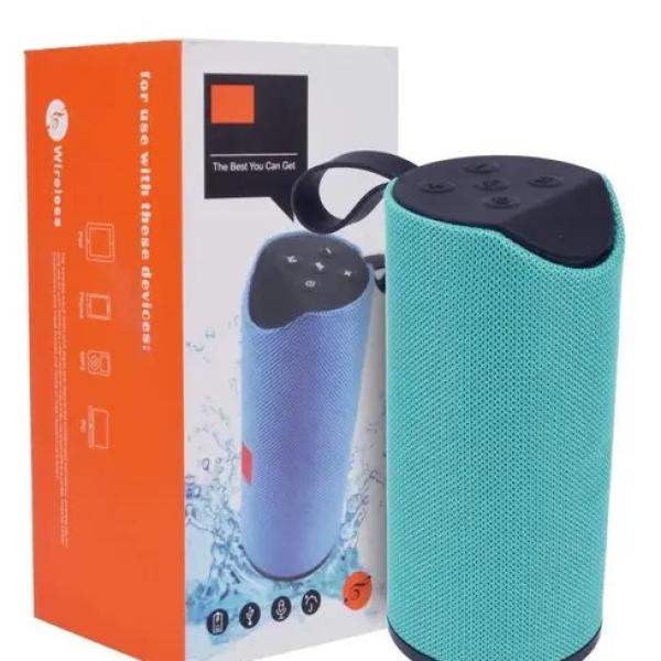 Speaker with Kurtis