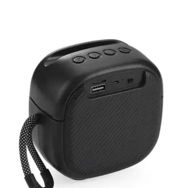 Speaker with T-Shirt