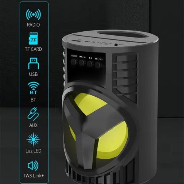 Speaker with Kurtis