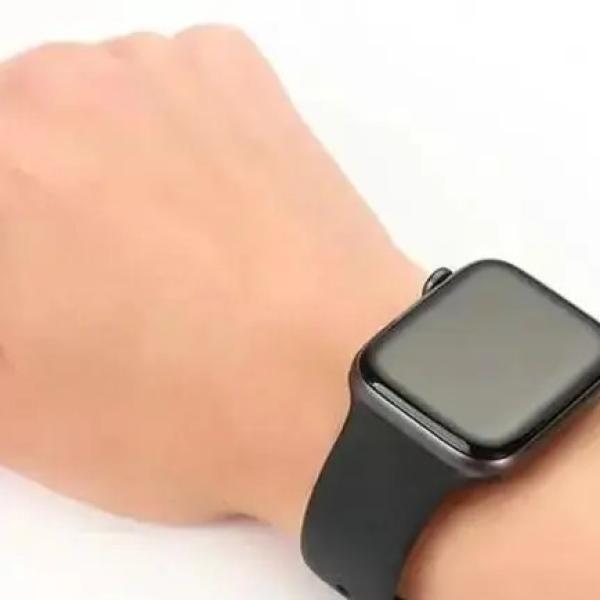 Smart Watch With Kurtis