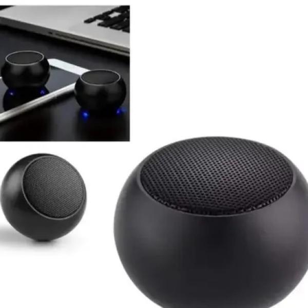 Speaker with Kurtis