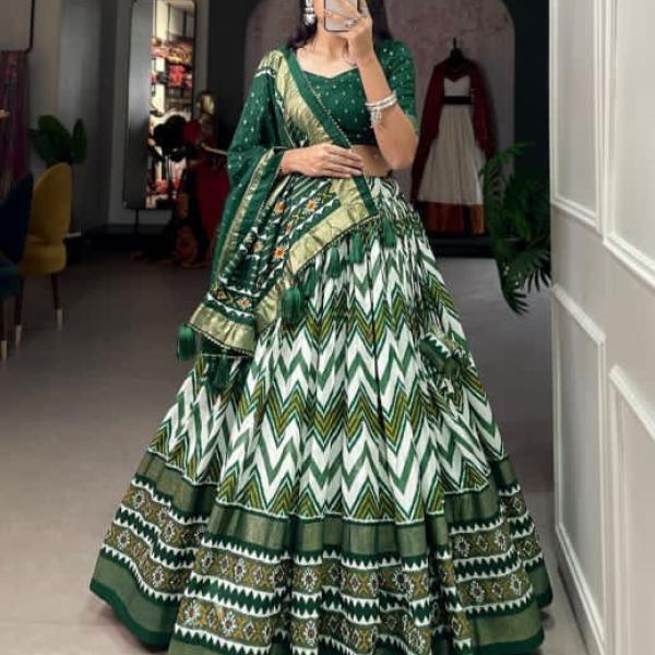 Pure Dolla silk chaniya choli with viving mill foil concept