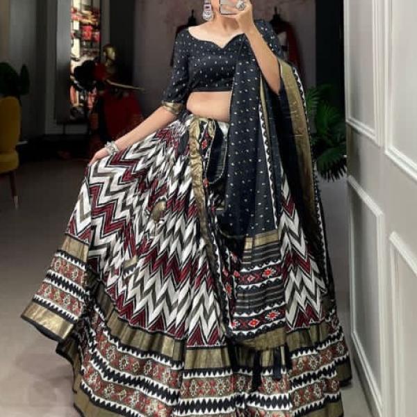 Pure Dolla silk chaniya choli with viving mill foil concept
