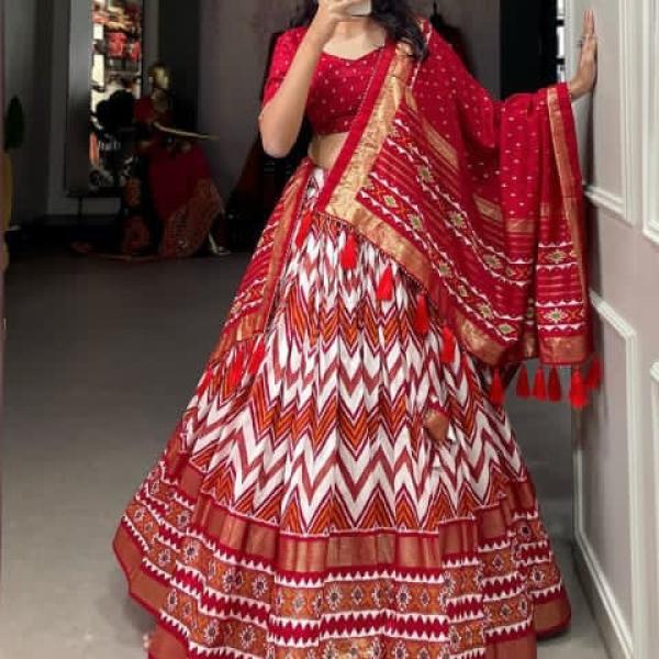 Pure Dolla silk chaniya choli with viving mill foil concept