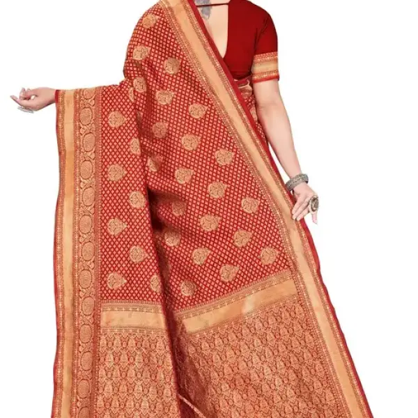 Woman Banarasi Silk Blend Fancy Jacquard Saree