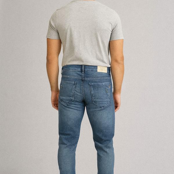 MANS JEANS