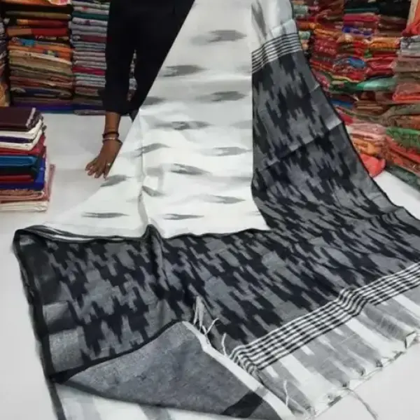 Women's Trendy Sarees