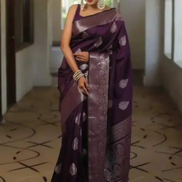  Banarasi Lichi Silk Jecqurd Saree