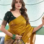  Zamkudi Top Rated Jacquard Woven Banarasi Saree