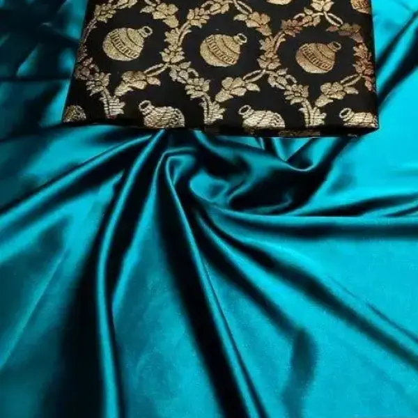 Aakarsha Superior Saree