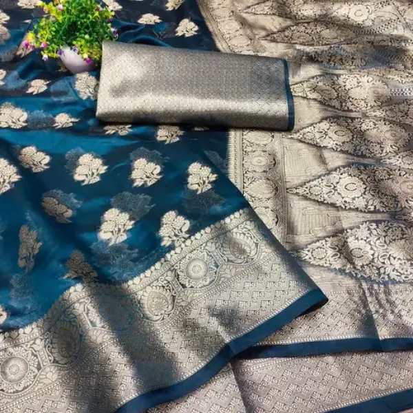 Latest Ethinic Banarasi Jacquard Silk Saree