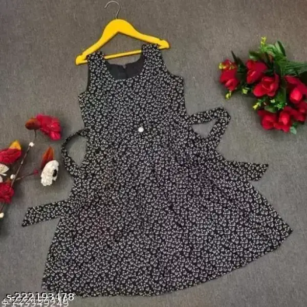 Trendy Girls Frocks & Dresses Black