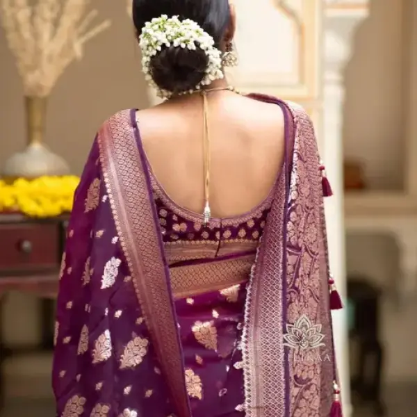  Jacquard Gold Zari Woven Litchi Silk Traditional Soft Banarasi Saree