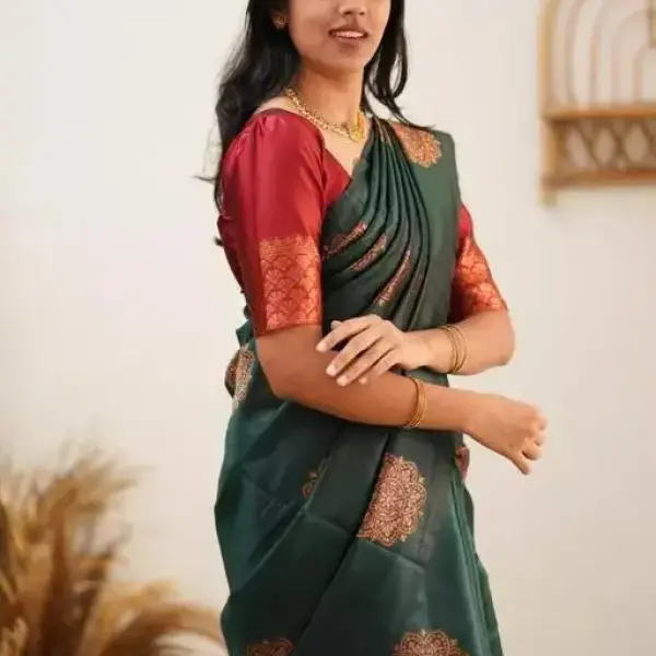  Green Red Floral Print Banarasi Cotton Silk Saree