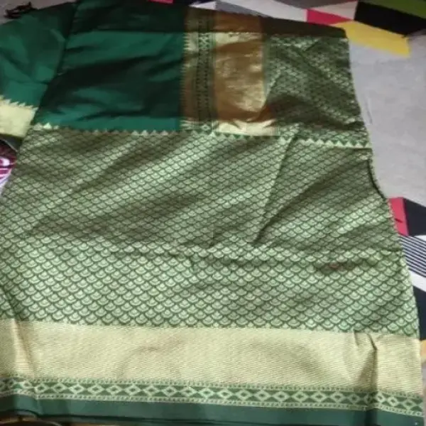  Aagam Alluring Saree