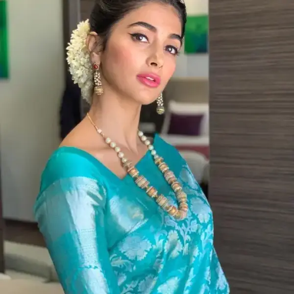  Latest kanjeevaram silk floral saree