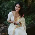  REAL HAND WOOVEN KERALA KASAVUE SAREE
