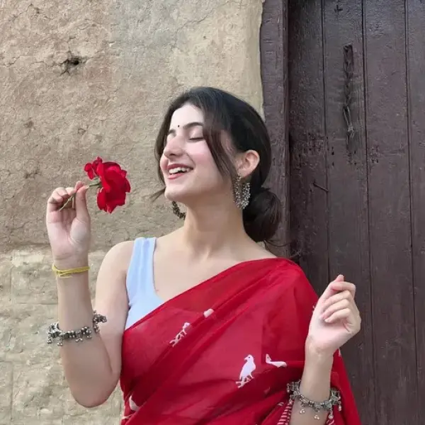  THE LIVING CRAFT Jaipuri Hand Block Printed Soft Cotton Mulmul Saree