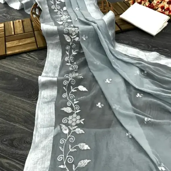 Women's Traditional Partywear Saree