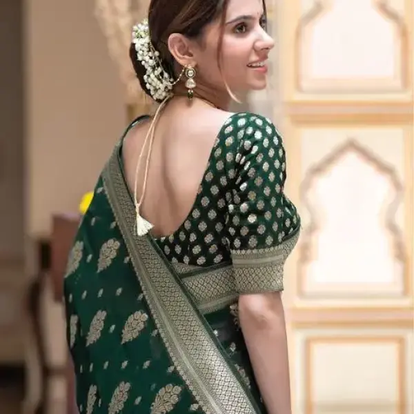  Woven BanarasiSilk Jacquard Saree