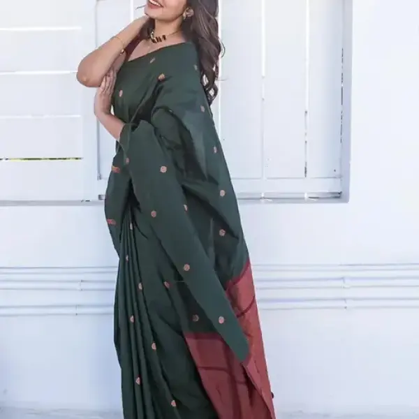  AVANTIKA SAREE