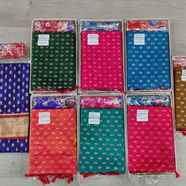 Women's Gold Paithani saree