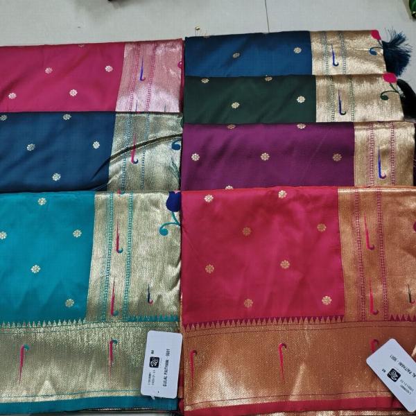 Women's silk muniya saree