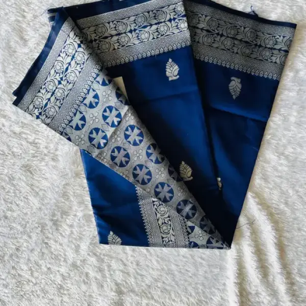  Banarasi Lichi Silk Jecqurd Saree